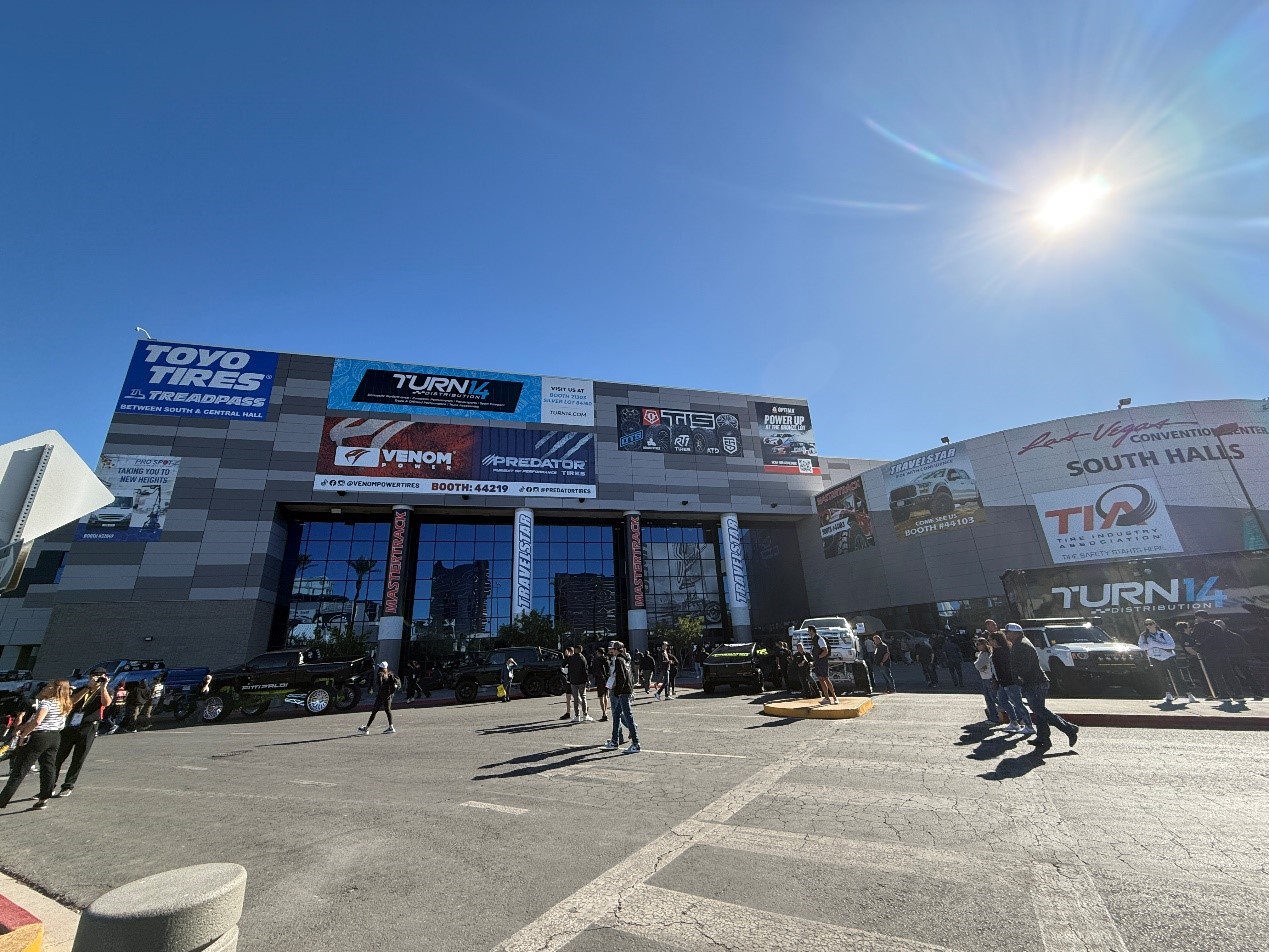 拉斯維加斯國(guó)際改裝車展覽會(huì)1